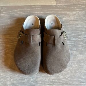 Quince Suede Clog Mule